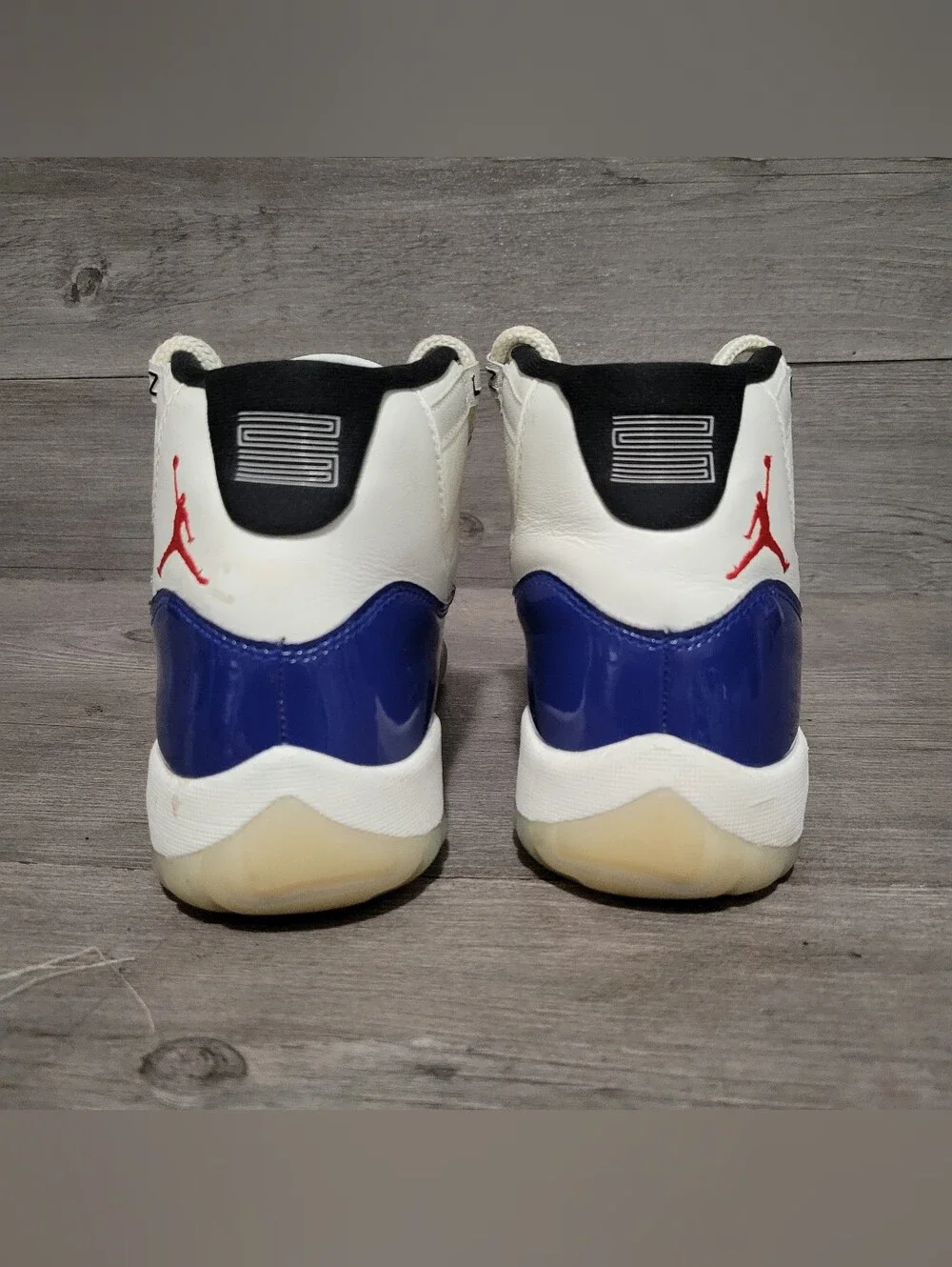 Air Jordan 11 Retro Rare Air Mens Size 7.5 Cream Blue IH0296-400 Shoes